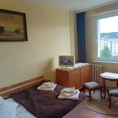Student Apartment *